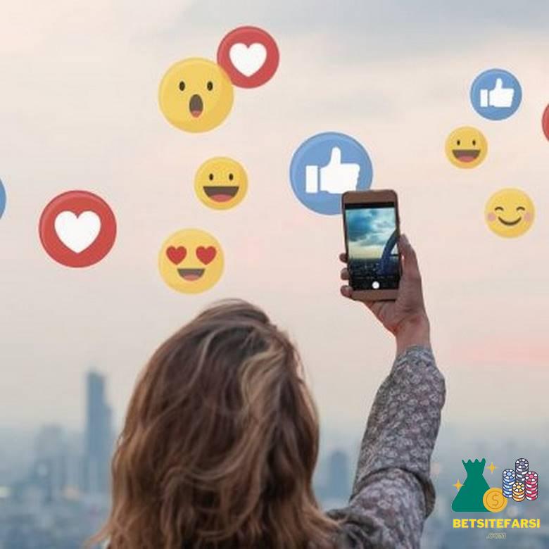 درآمد سمیرا شیرزاد چقدر است؟